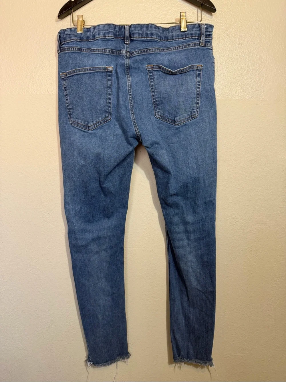 Topman Men's Stretch Skinny Jeans Medium Blue Wash Raw Hem Size 36x32